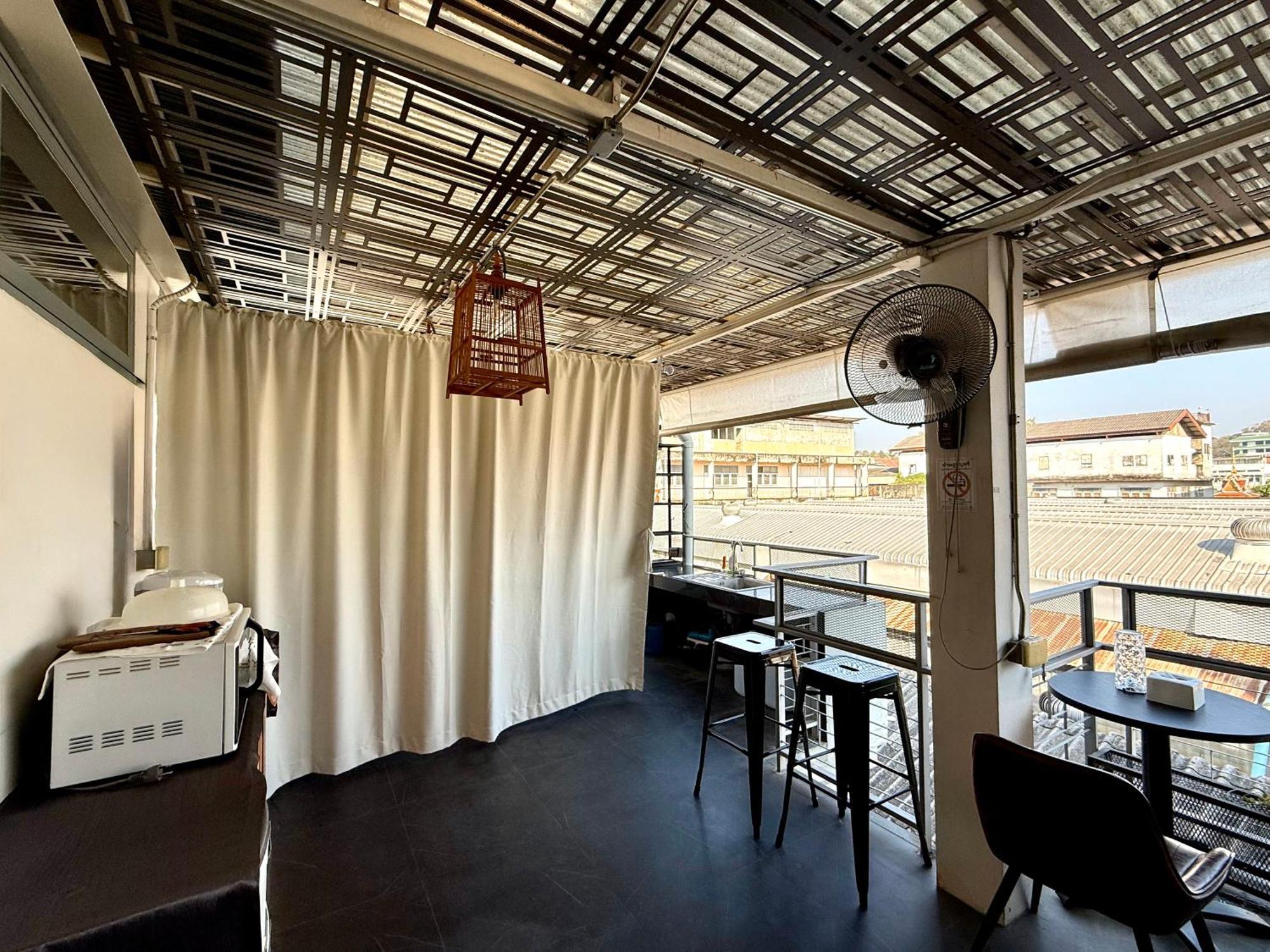 Saijai Cafe And Hostel Chiang Rai Bagian luar foto